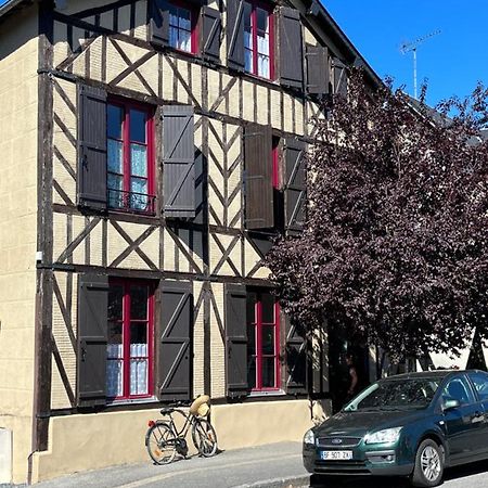 Maison De La Calonne - Riverside House & Terrace Cormeilles  Buitenkant foto
